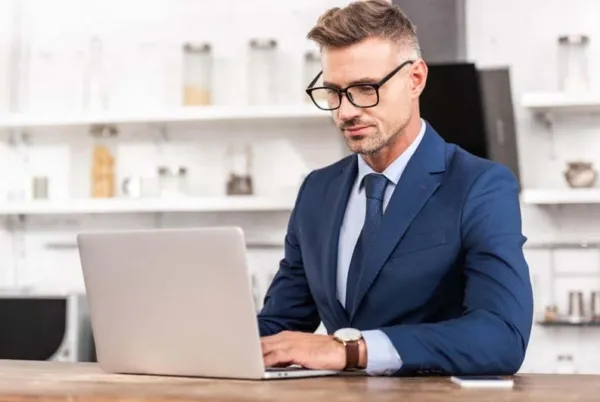 Ultimate Traders Program